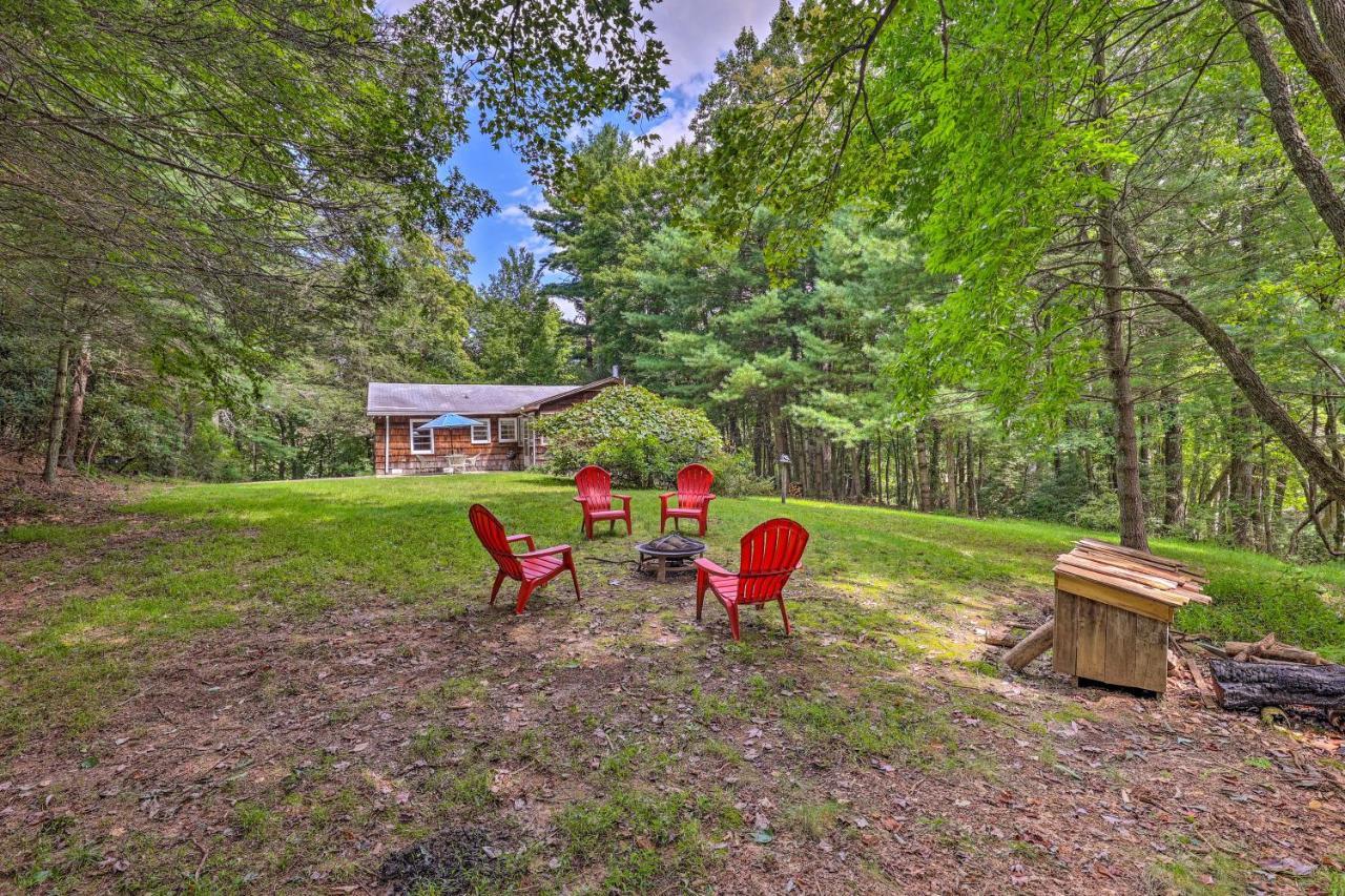 הוילה Peaceful Roaring Gap Retreat With Fire Pit And Patio! מראה חיצוני תמונה
