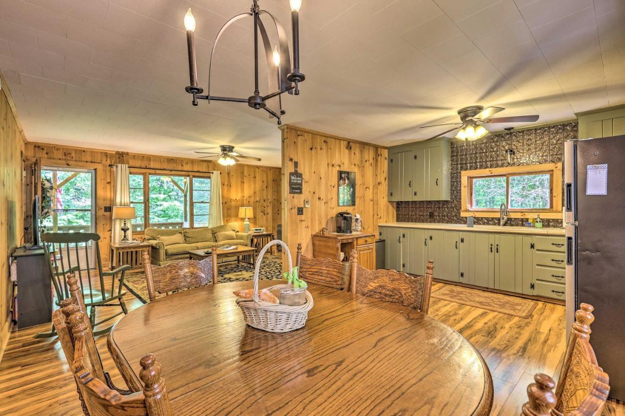 הוילה Peaceful Roaring Gap Retreat With Fire Pit And Patio! מראה חיצוני תמונה