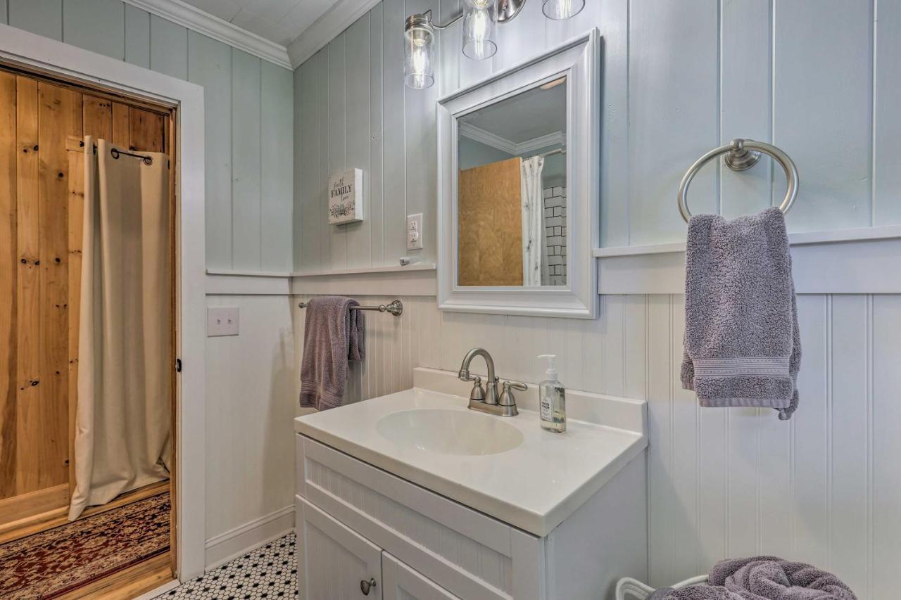 הוילה Peaceful Roaring Gap Retreat With Fire Pit And Patio! מראה חיצוני תמונה